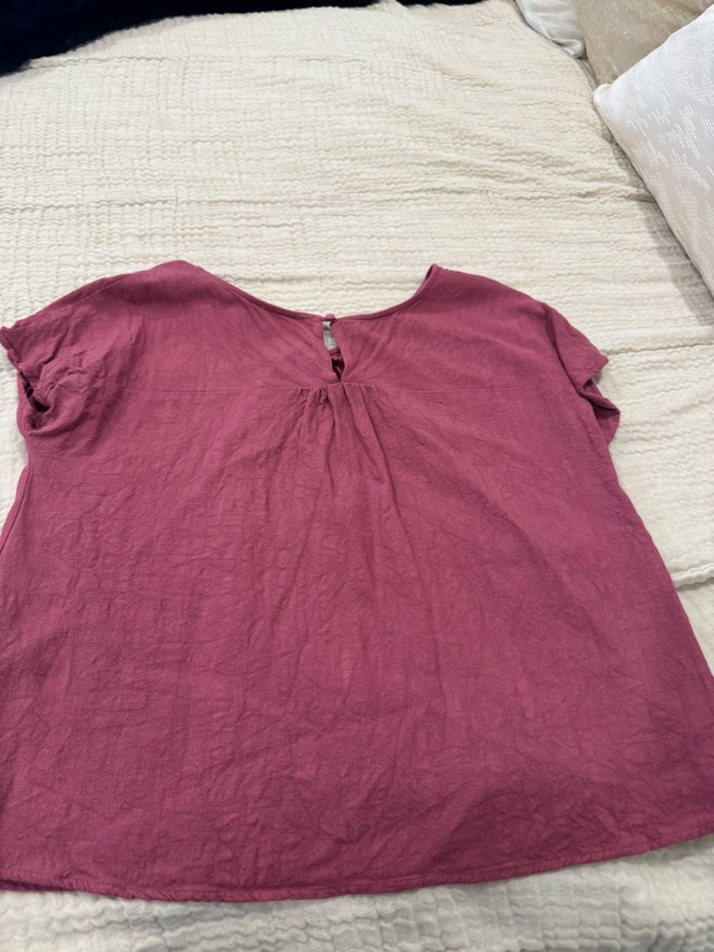 Kori Short Sleeve Scoop Neck Top in Plum Berry